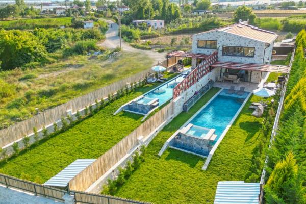 Вилла Особняк Фаик Бея